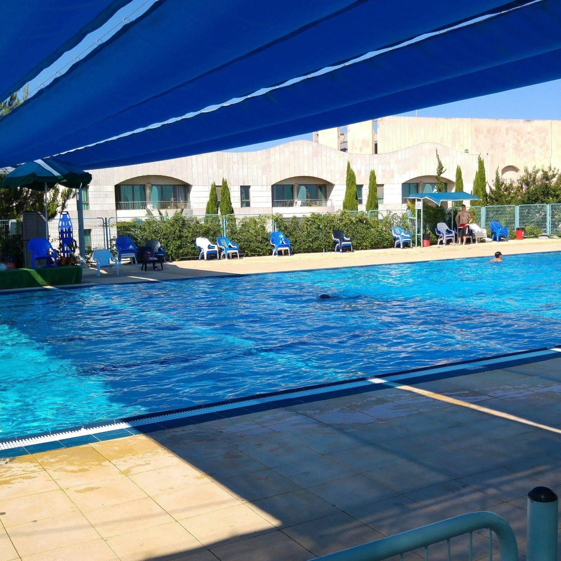 Shoresh Green Hills Family Suites Hotel Екстер'єр фото