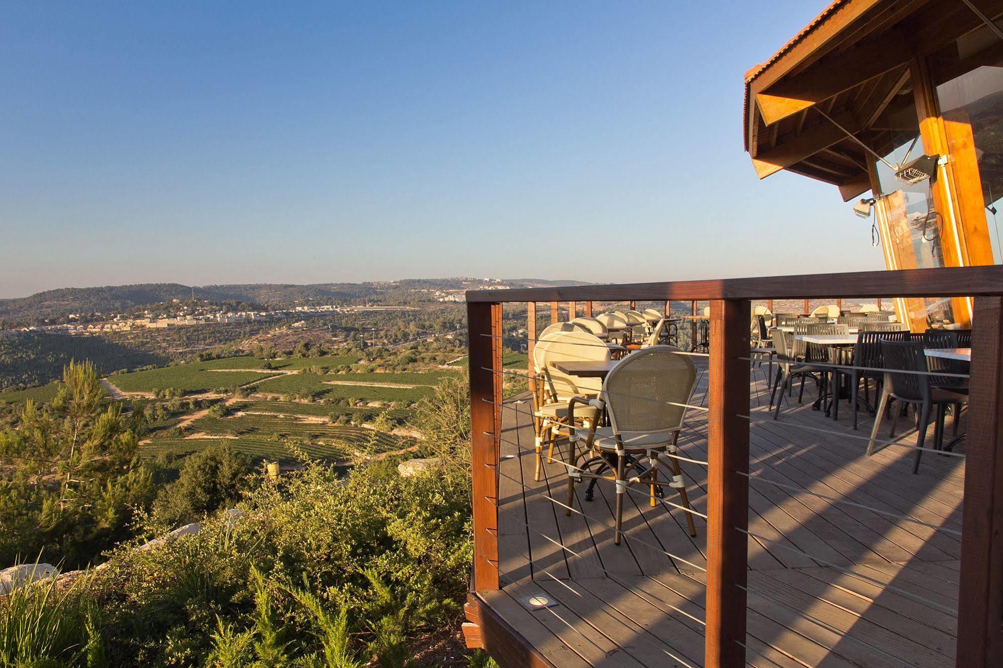 Shoresh Green Hills Family Suites Hotel Екстер'єр фото